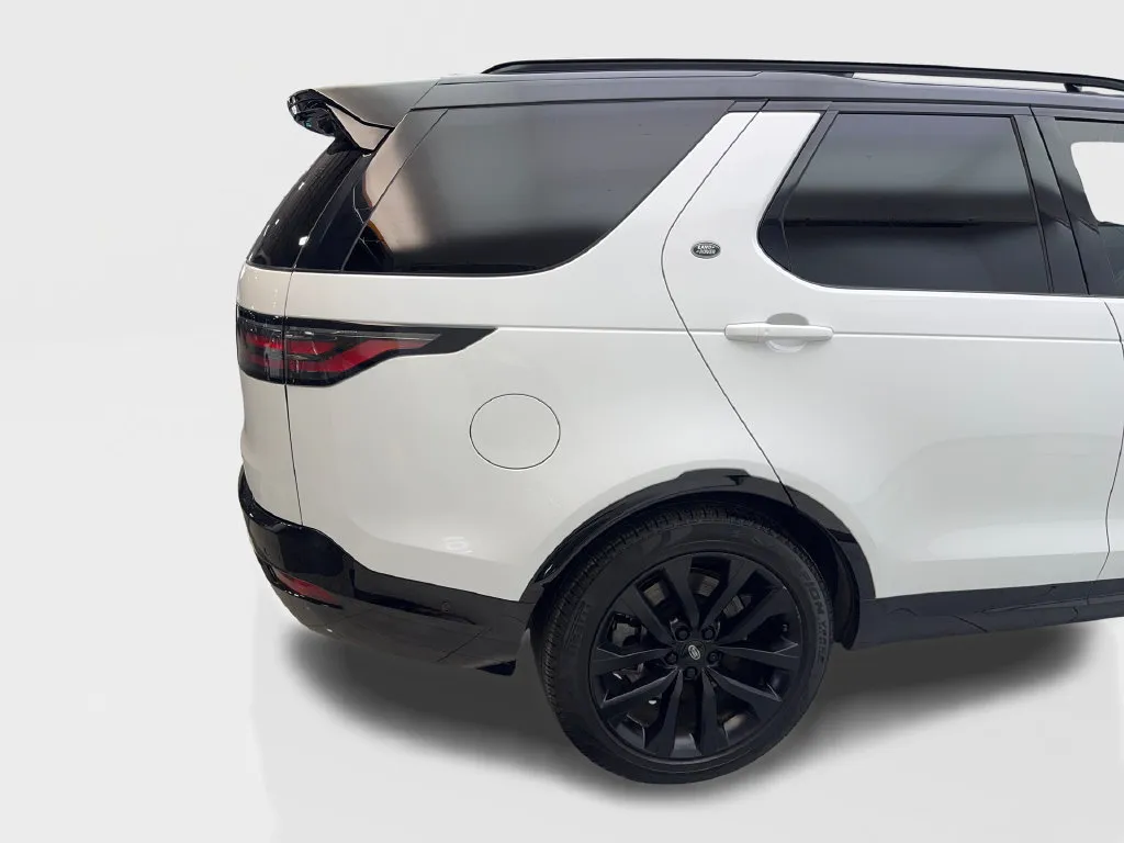 Land Rover Discovery photo 18