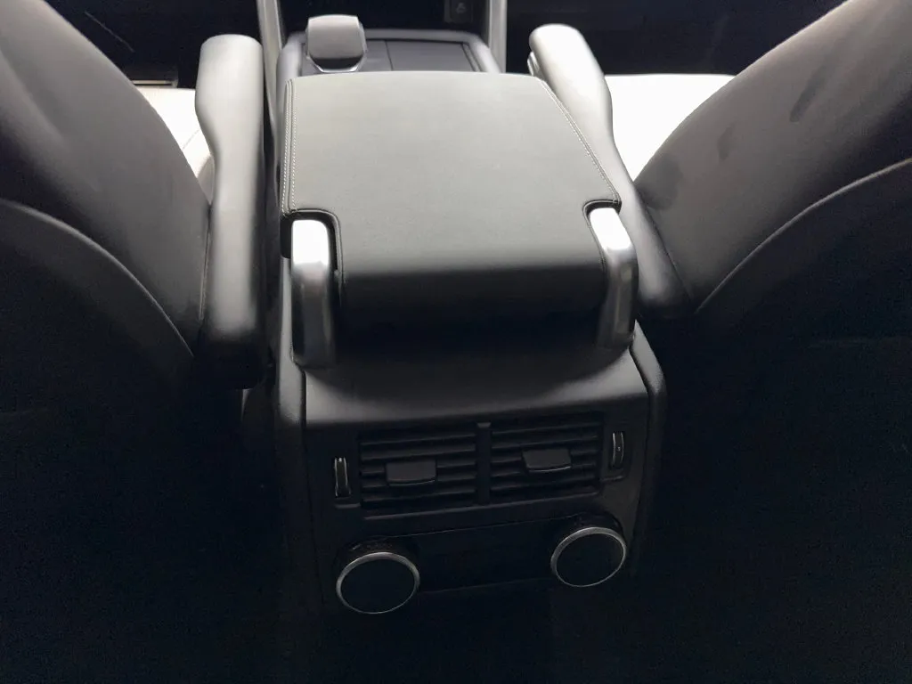 Land Rover Discovery photo 71