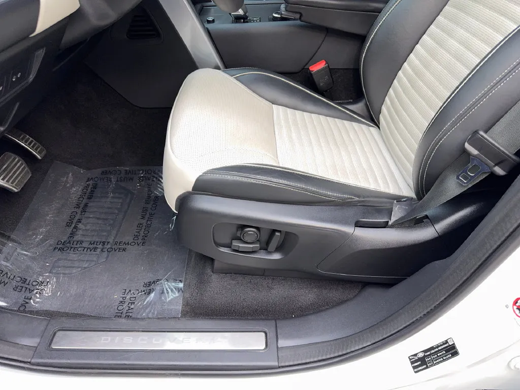 Land Rover Discovery photo 26
