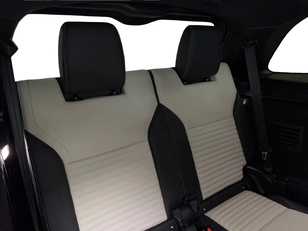 Land Rover Discovery photo 42