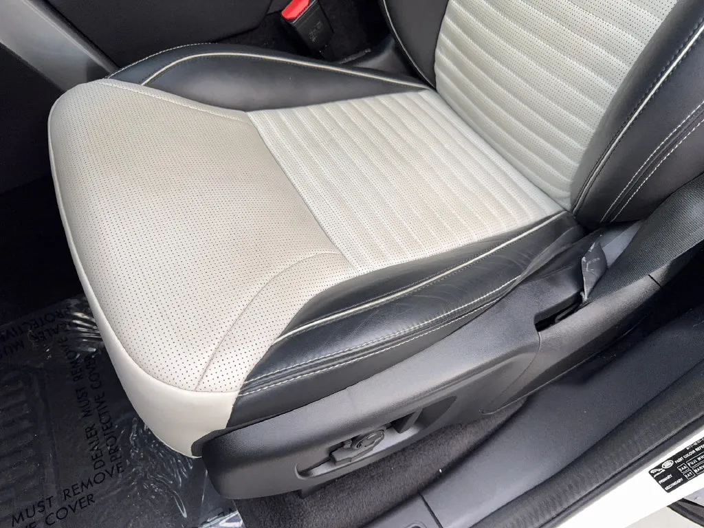 Land Rover Discovery photo 28