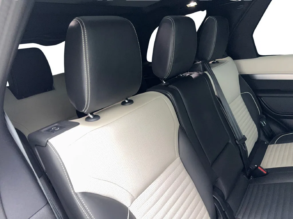 Land Rover Discovery photo 44