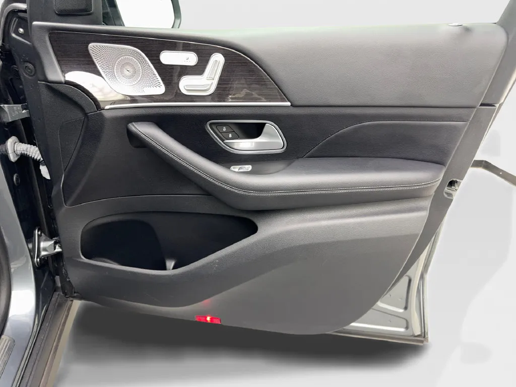 Mercedes-Benz GLE photo 47