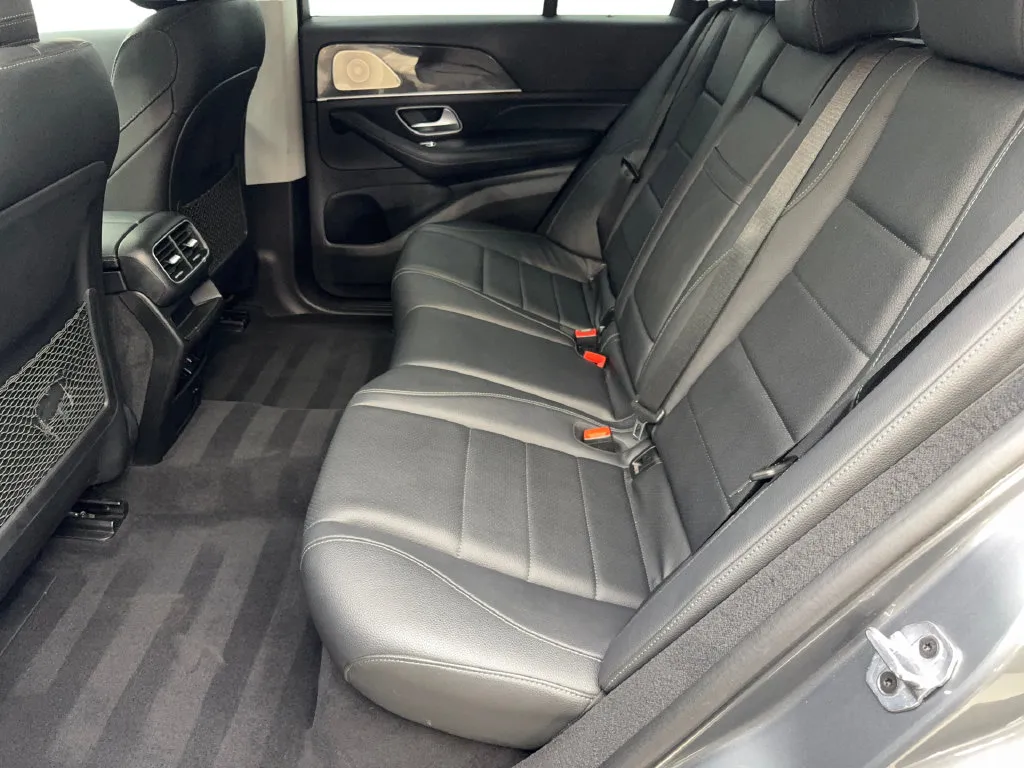 Mercedes-Benz GLE photo 33