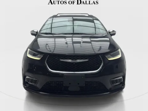 Another view of 2022 Chrysler Pacifica Limited for sale in Irving, TX at Autos of Dallas - Irving