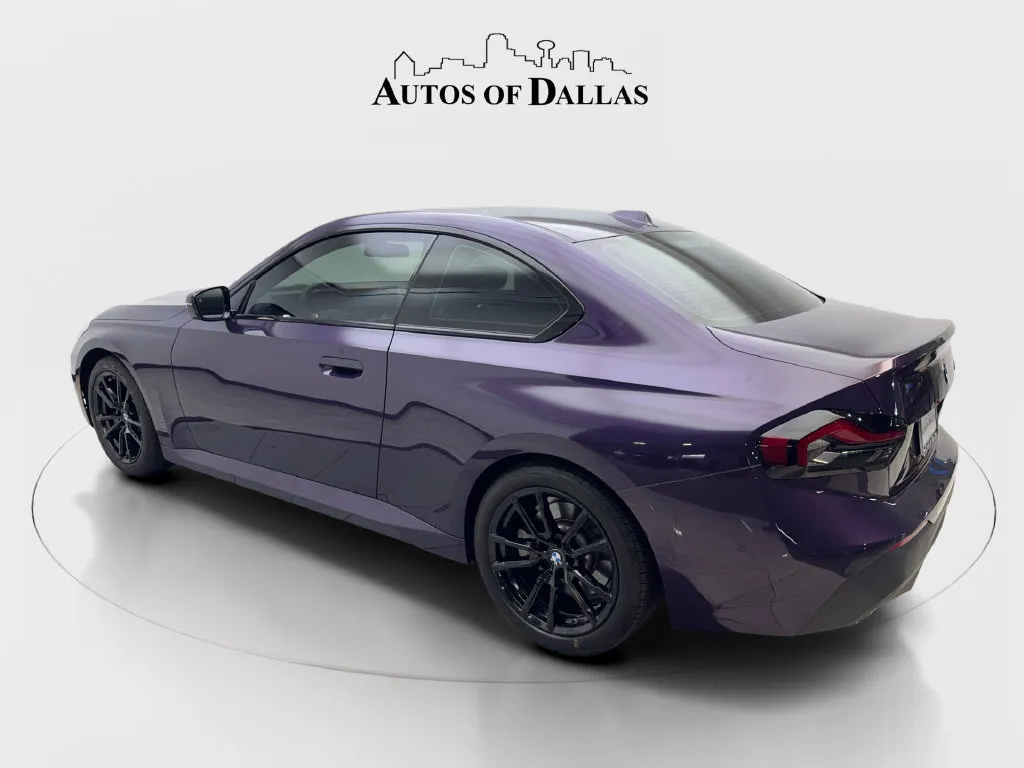 BMW 2 Series photo 10