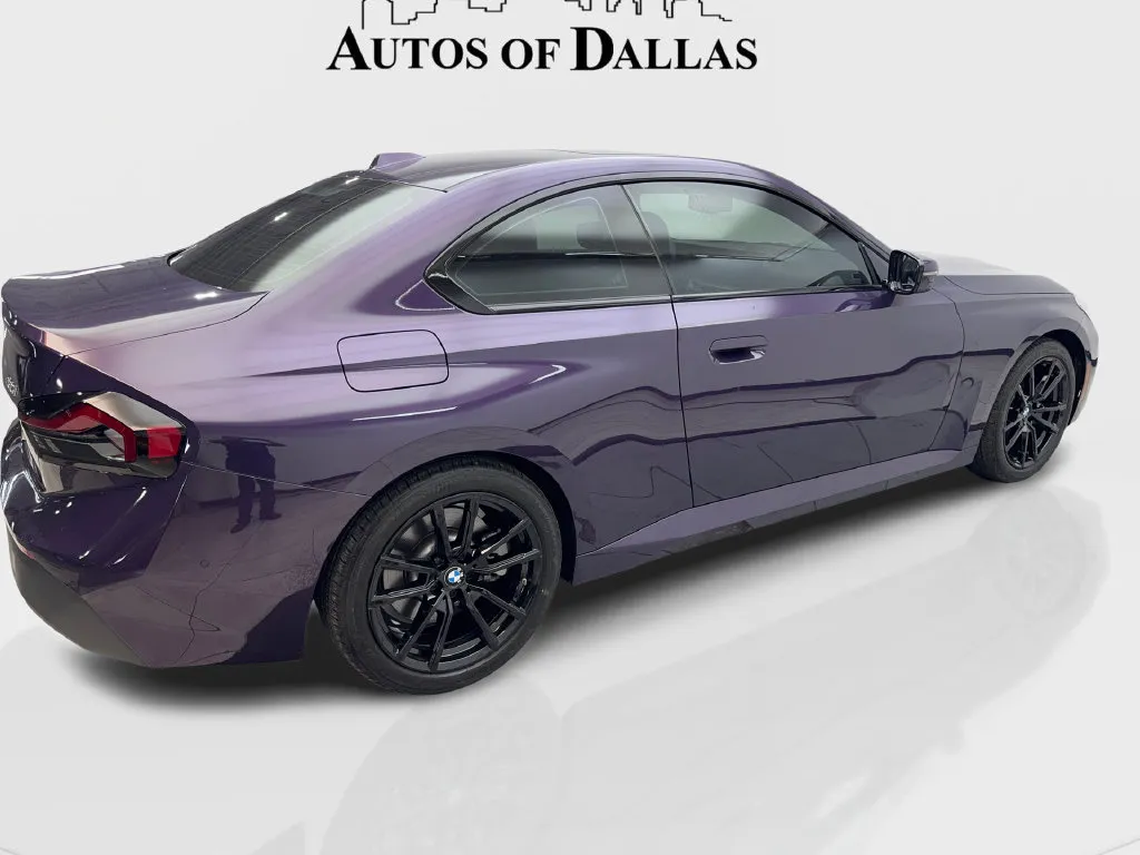 BMW 2 Series photo 15