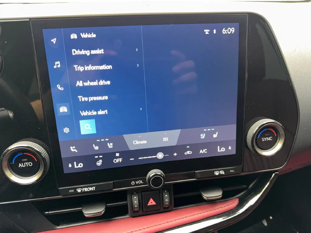 Lexus NX photo 64