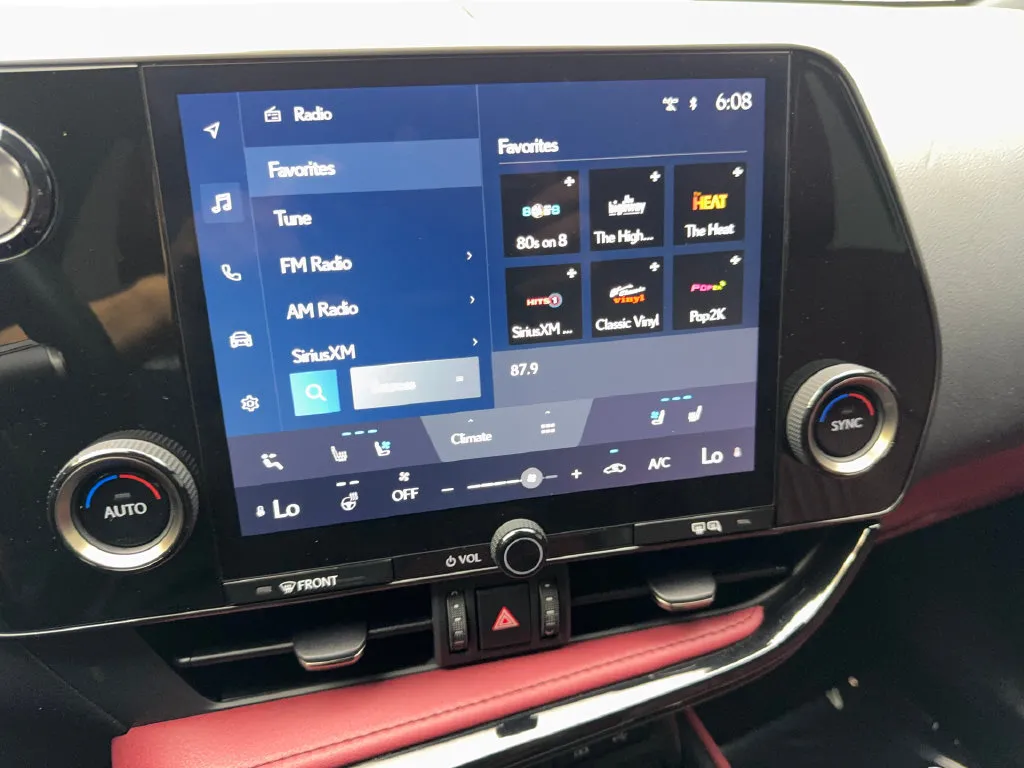 Lexus NX photo 62
