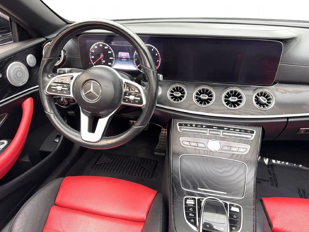 Mercedes-Benz E-Class photo 50