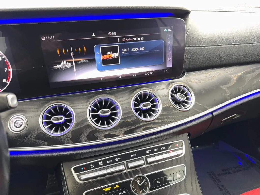 Mercedes-Benz E-Class photo 58