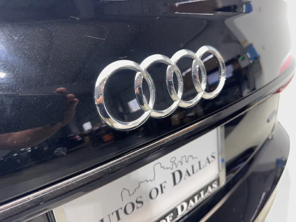 Audi A6 photo 23