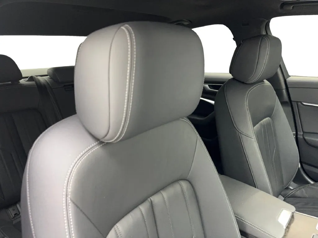 Audi A6 photo 48