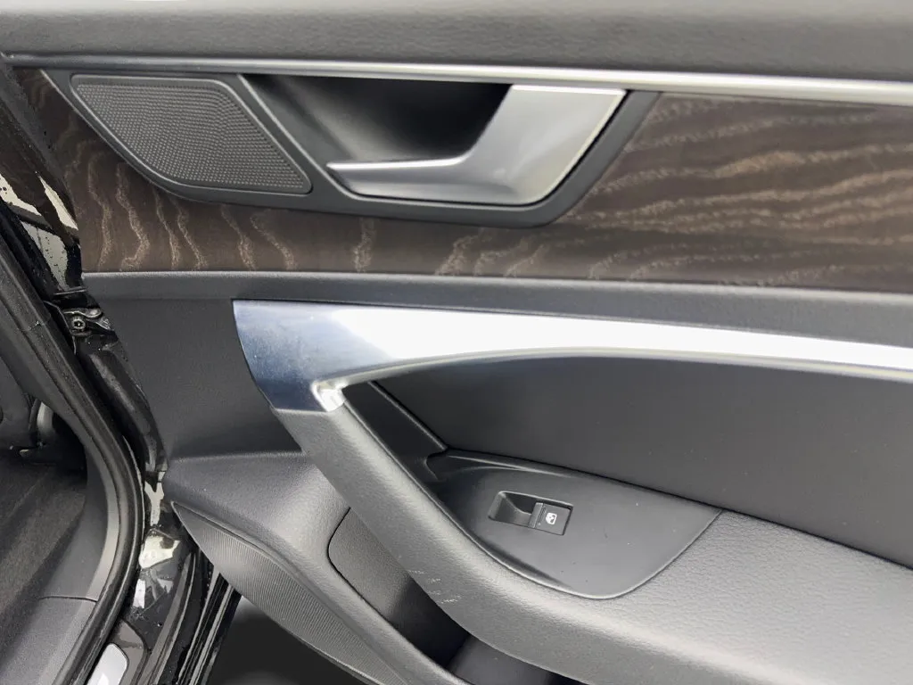 Audi A6 photo 46