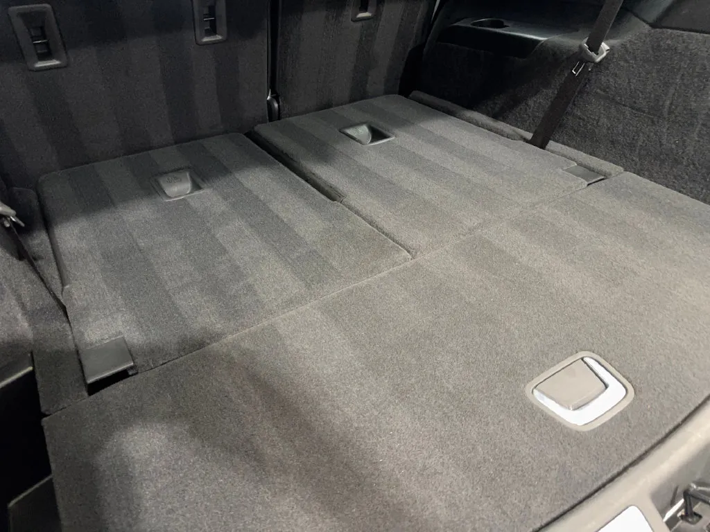Cadillac XT6 photo 88