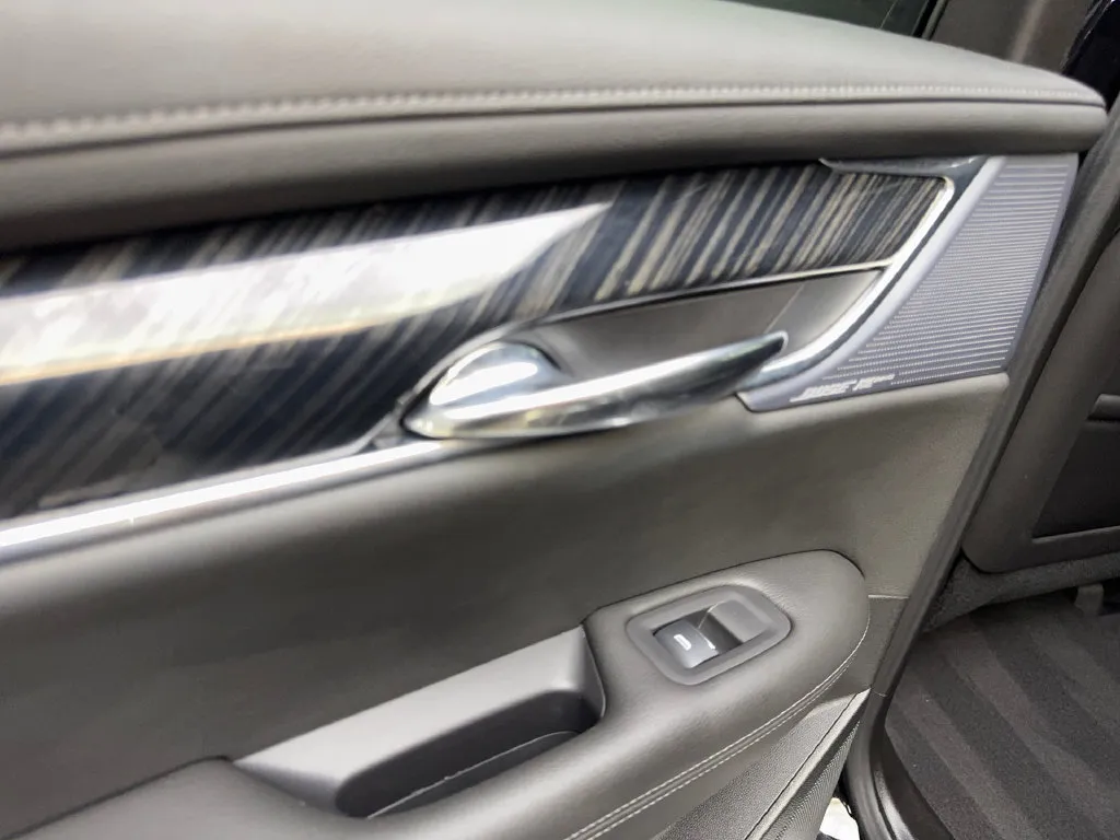 Cadillac XT6 photo 41
