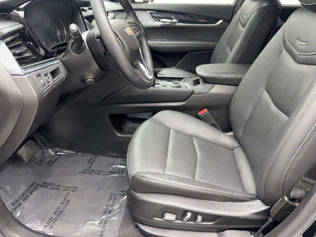 Cadillac XT6 photo 29