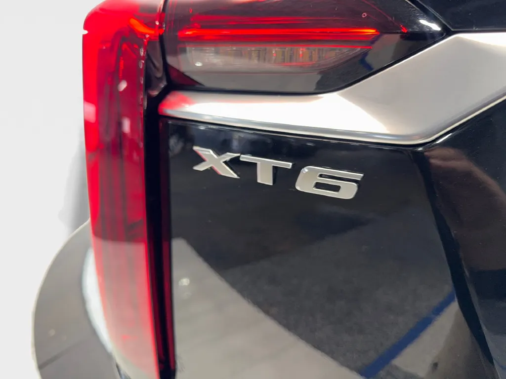 Cadillac XT6 photo 25