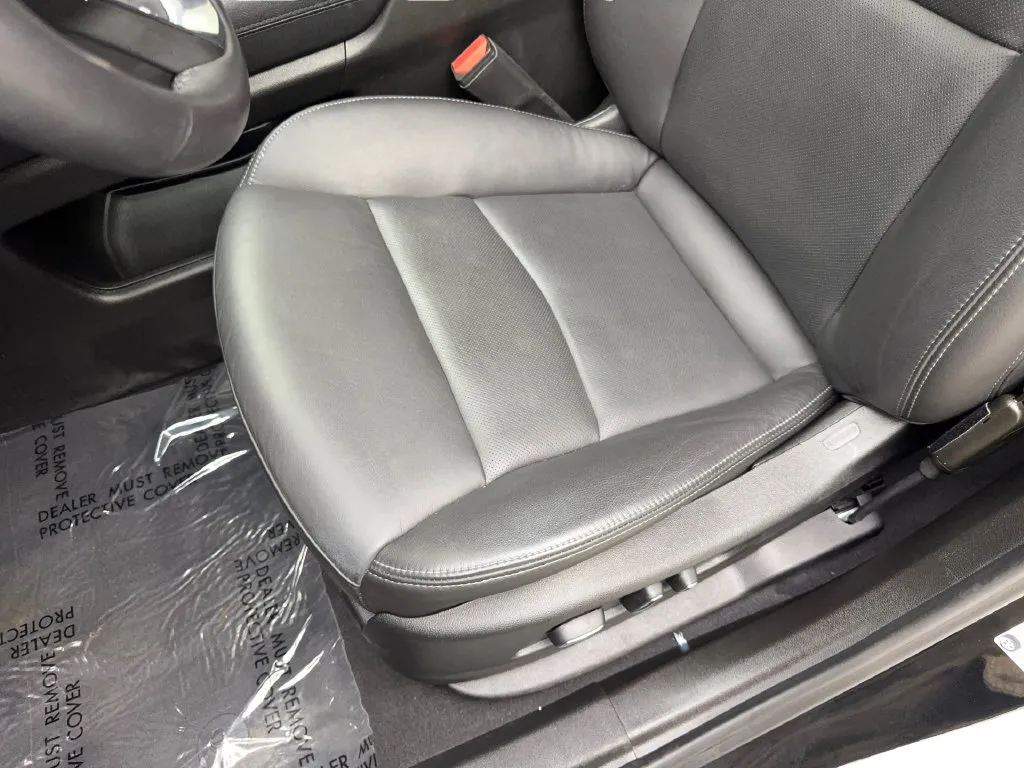 Cadillac XT6 photo 32