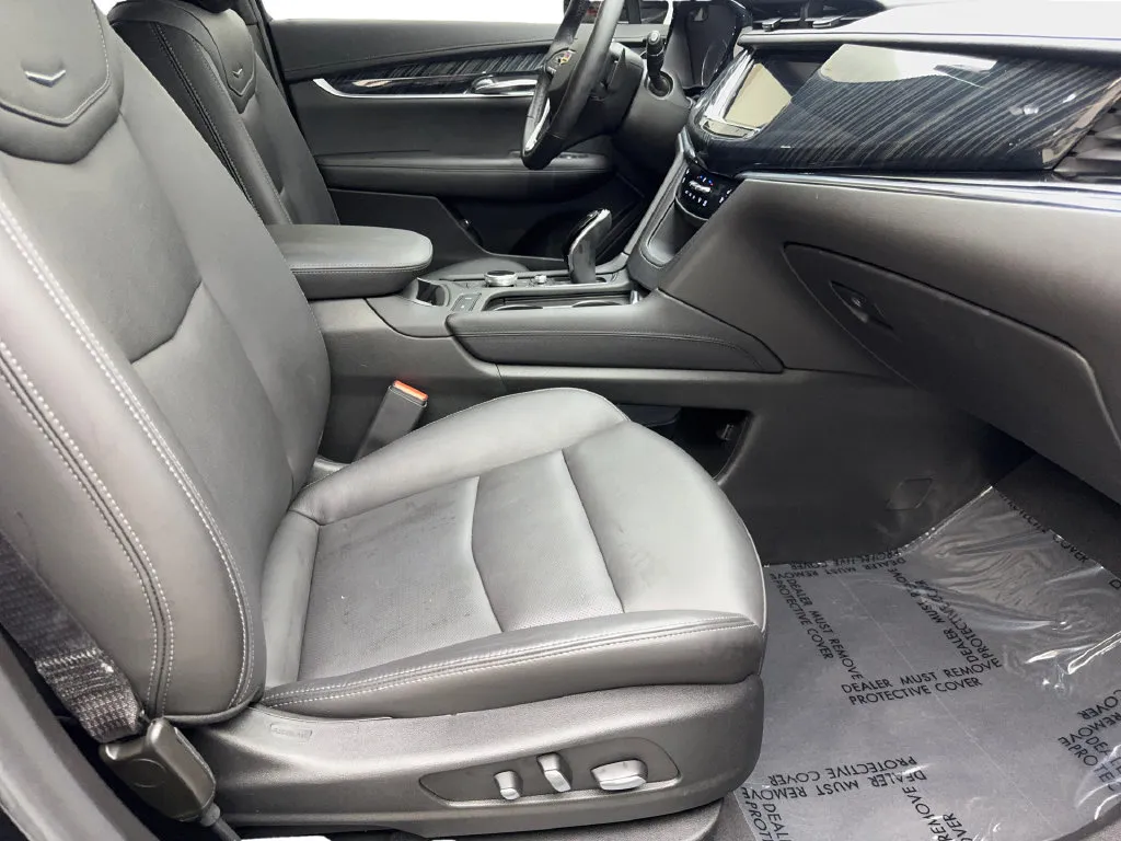 Cadillac XT6 photo 51