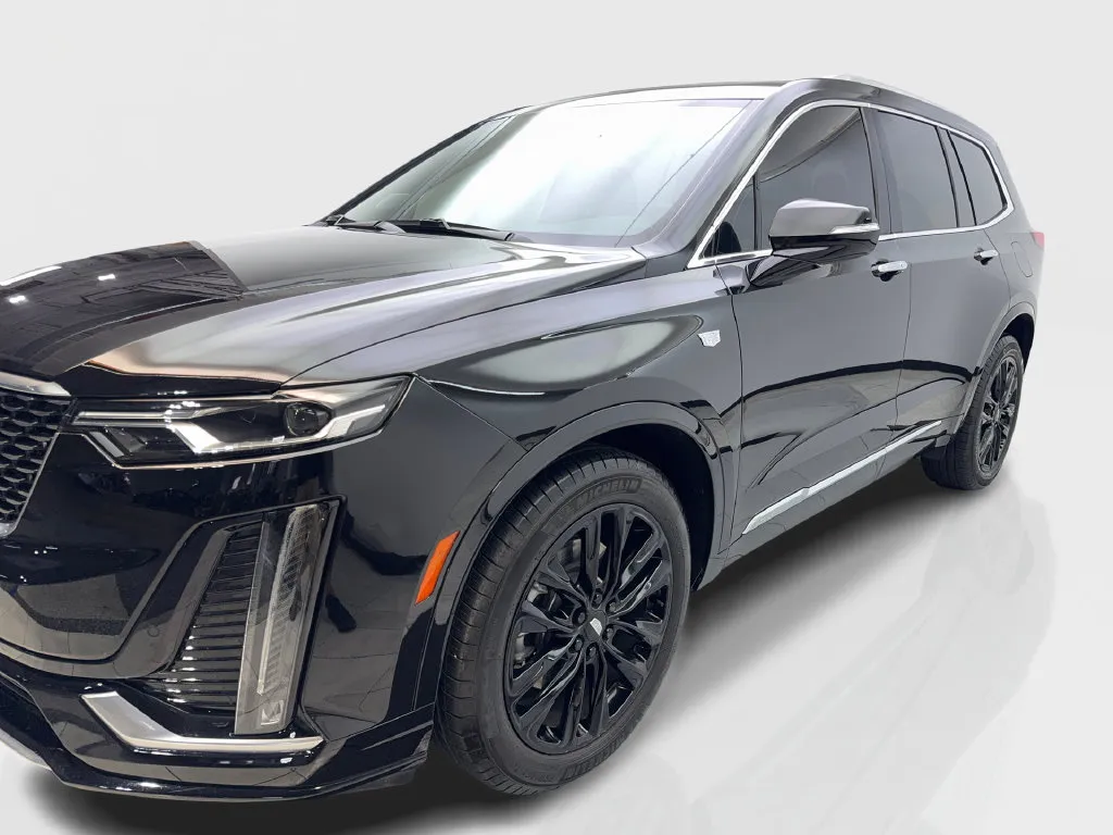 Cadillac XT6 photo 12