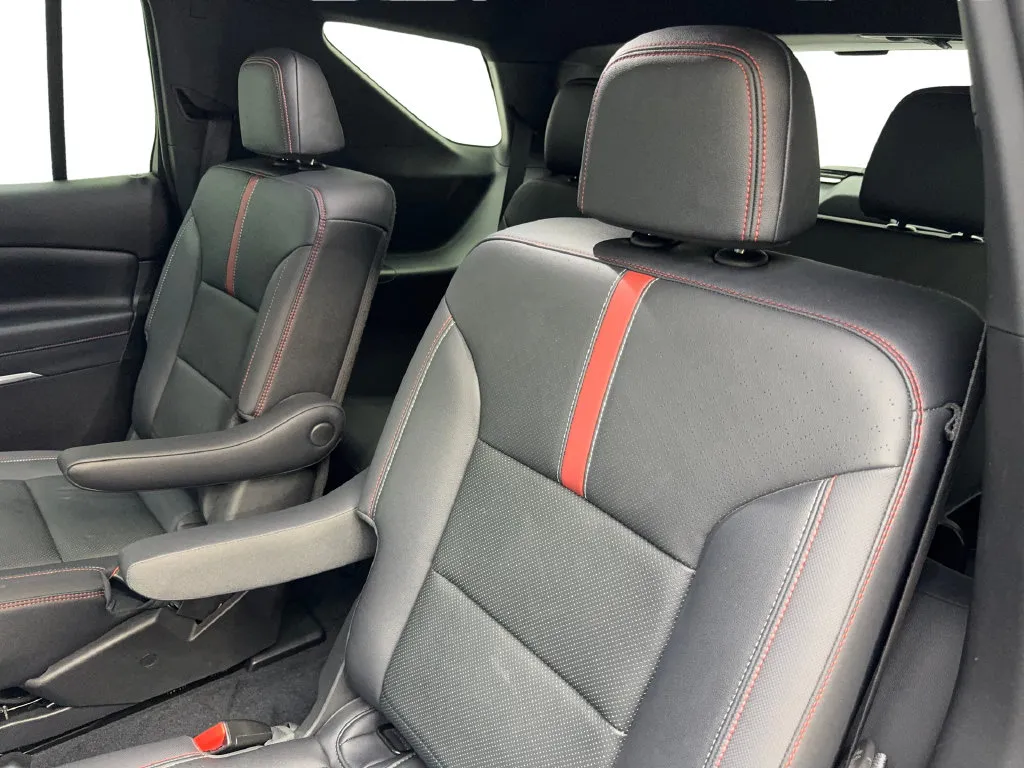 Chevrolet Traverse photo 36