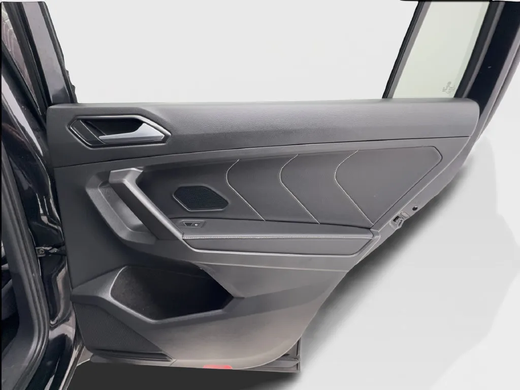 Volkswagen Tiguan photo 35
