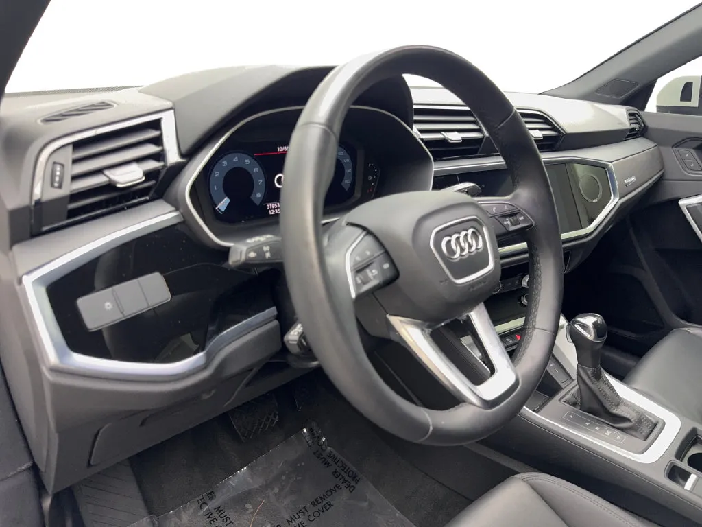 Audi Q3 photo 53