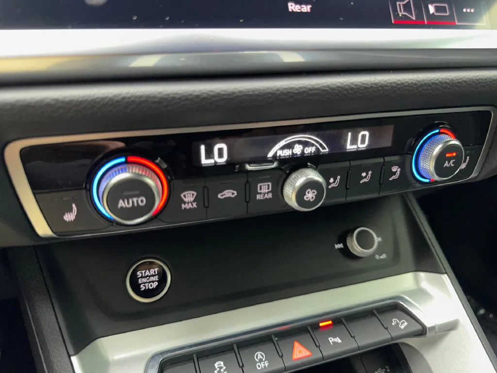 Audi Q3 photo 68