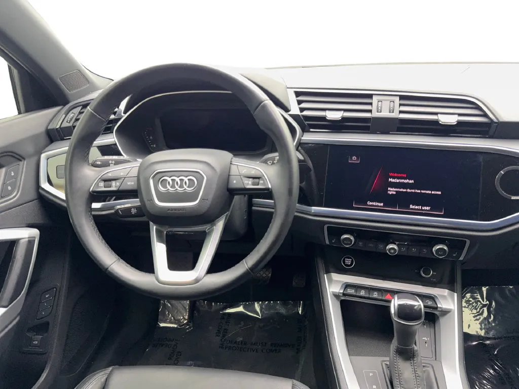 Audi Q3 photo 56