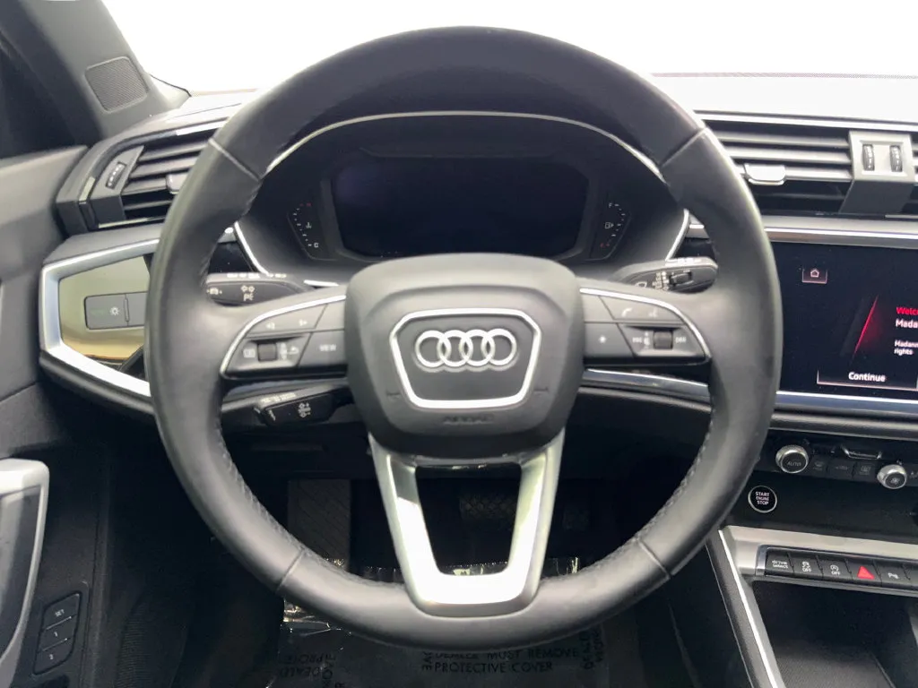 Audi Q3 photo 58