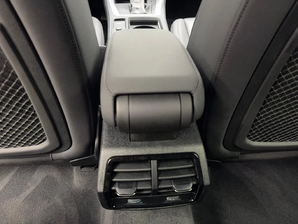 Audi Q3 photo 72