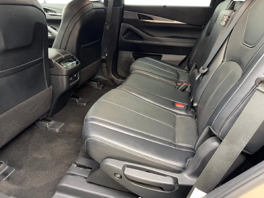 Infiniti QX60 photo 35