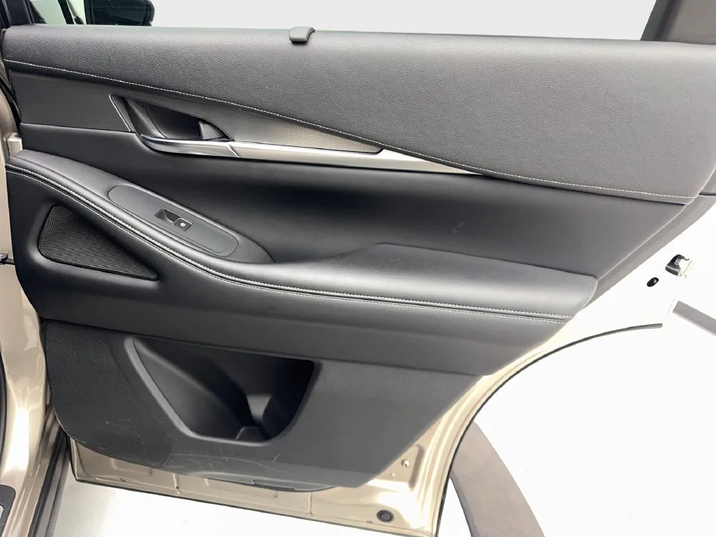 Infiniti QX60 photo 48
