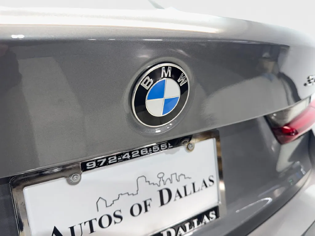 BMW 3 Series photo 23