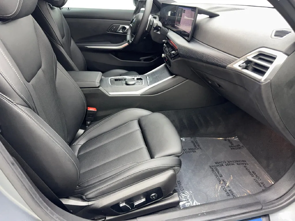 BMW 3 Series photo 46