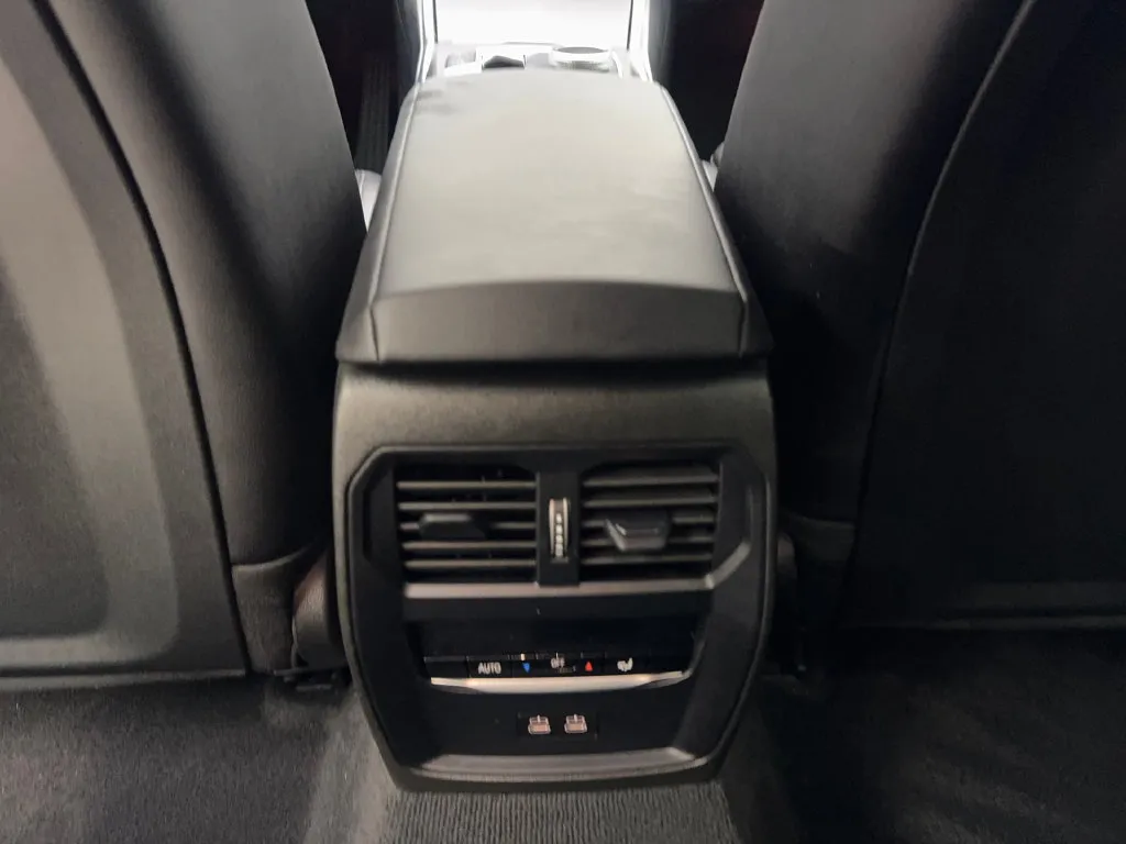 BMW 3 Series photo 73