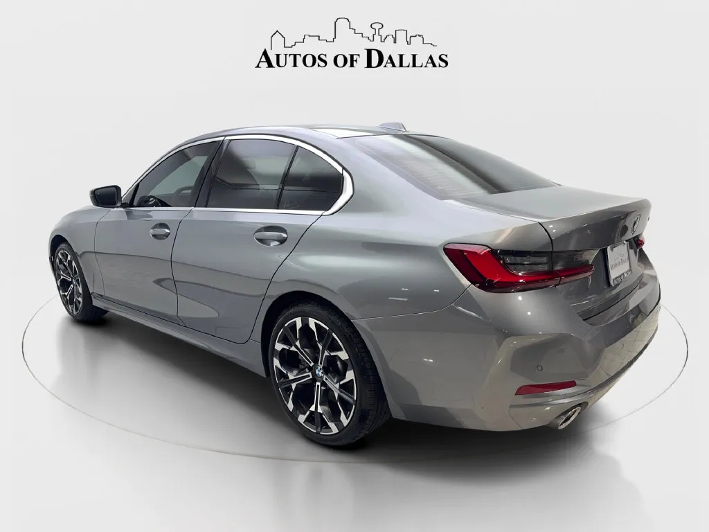 BMW 3 Series photo 10