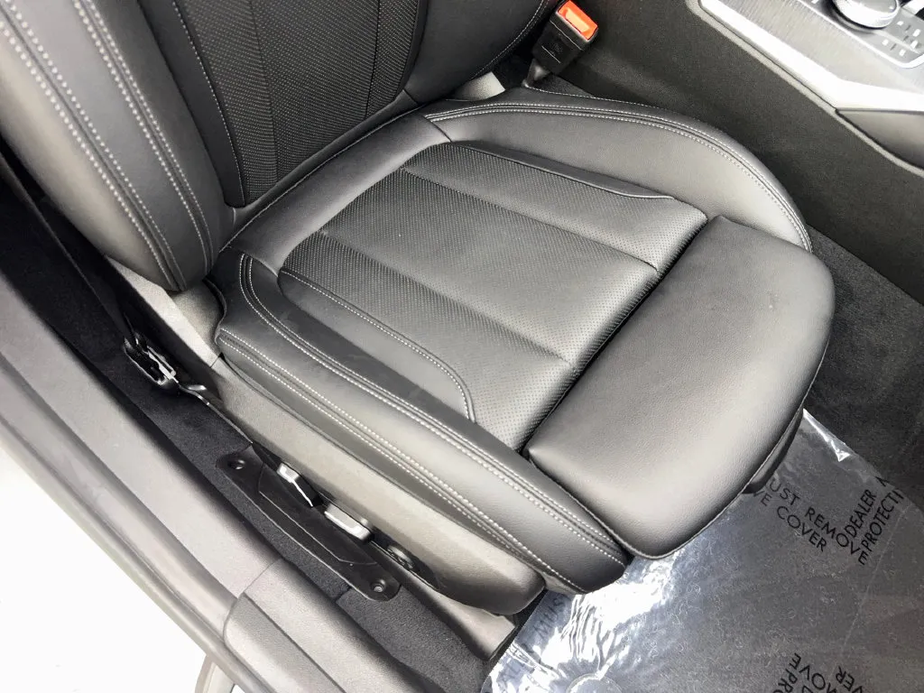 BMW 3 Series photo 48
