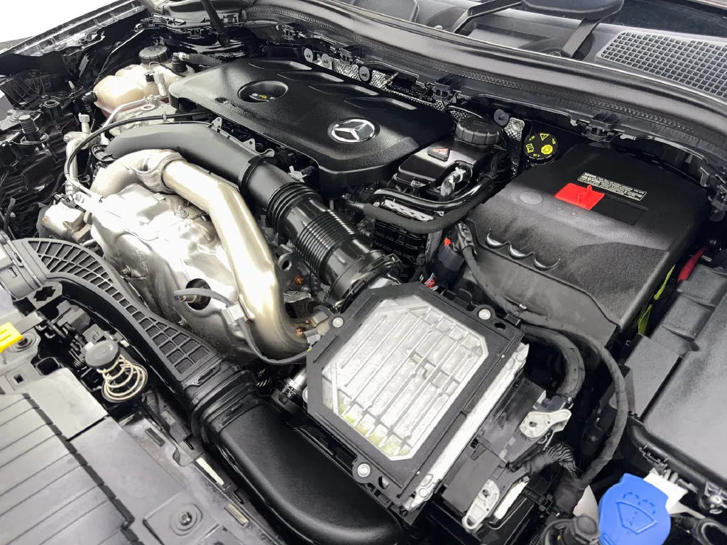Mercedes-Benz GLA photo 74