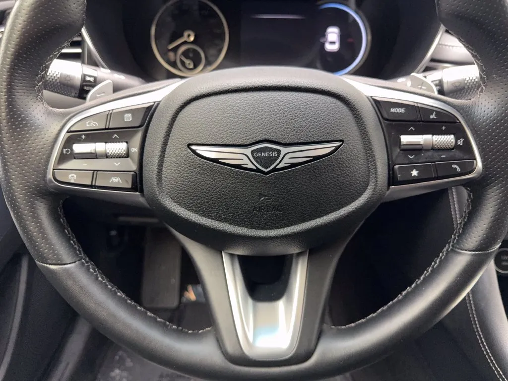 Genesis G70 photo 59