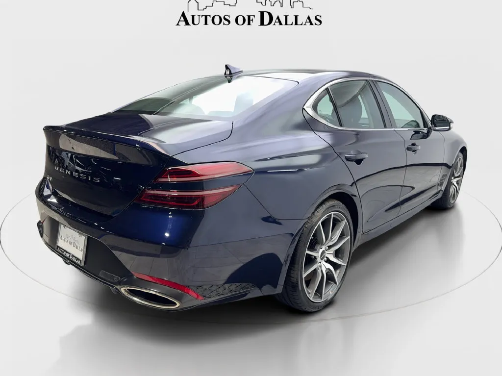 Genesis G70 photo 7