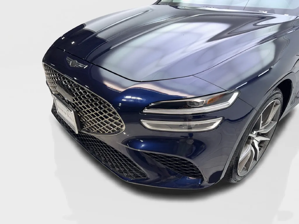 Genesis G70 photo 18