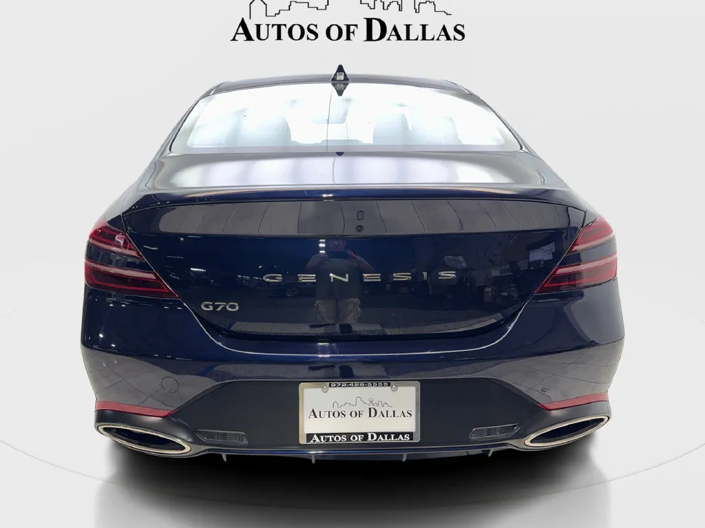 Genesis G70 photo 8