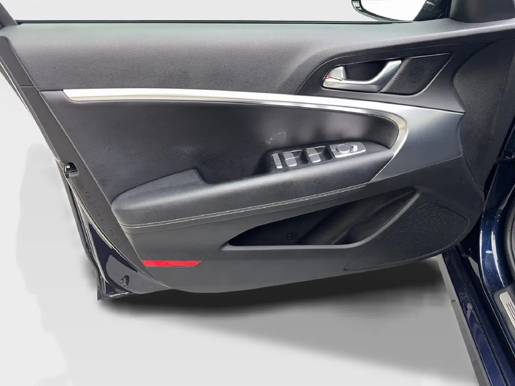 Genesis G70 photo 33