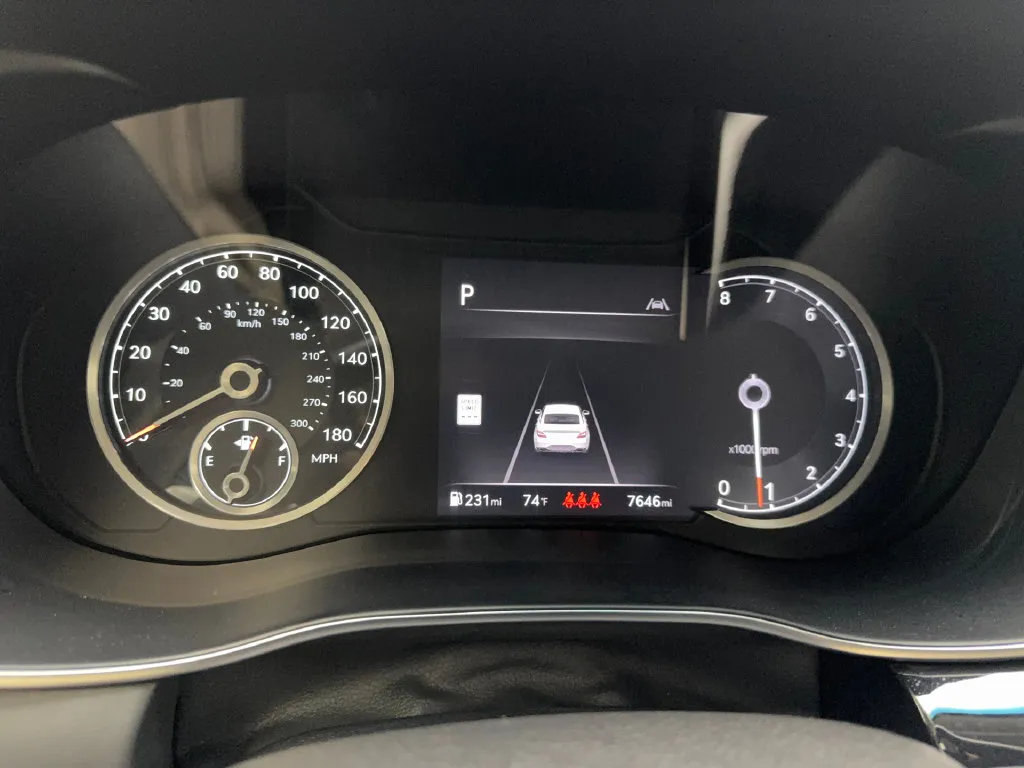 Genesis G70 photo 61