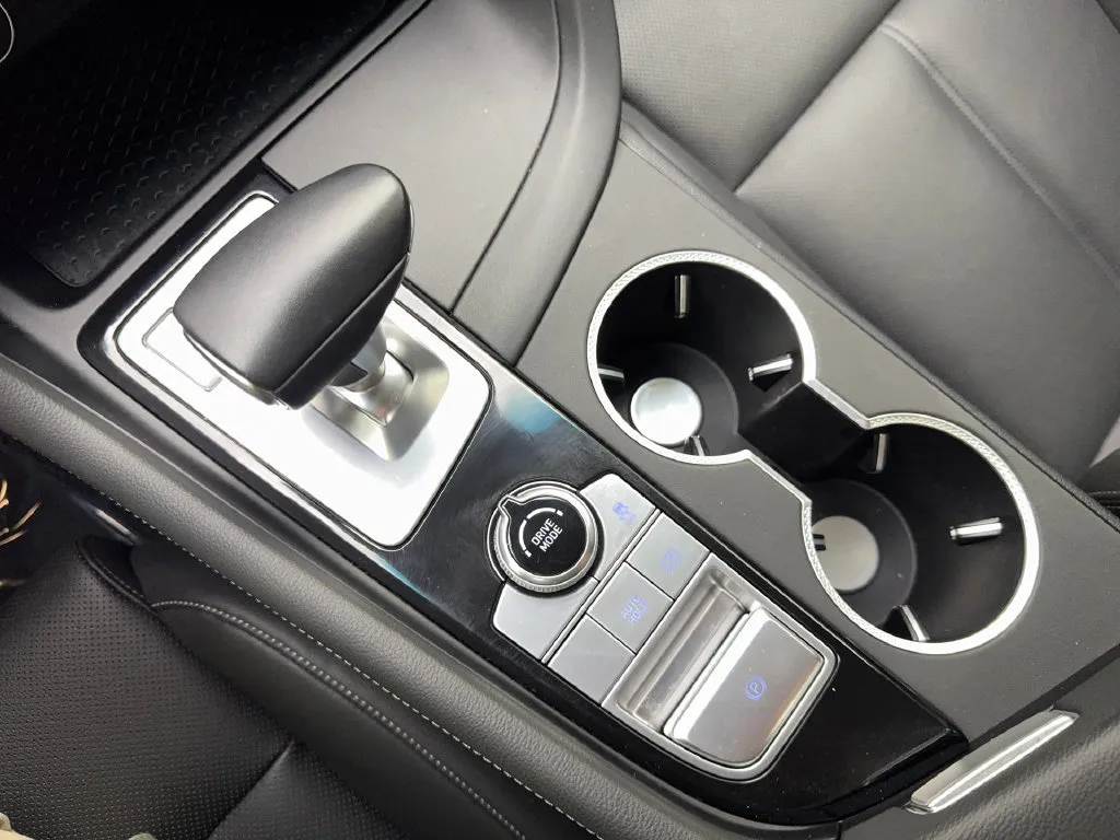Genesis G70 photo 71