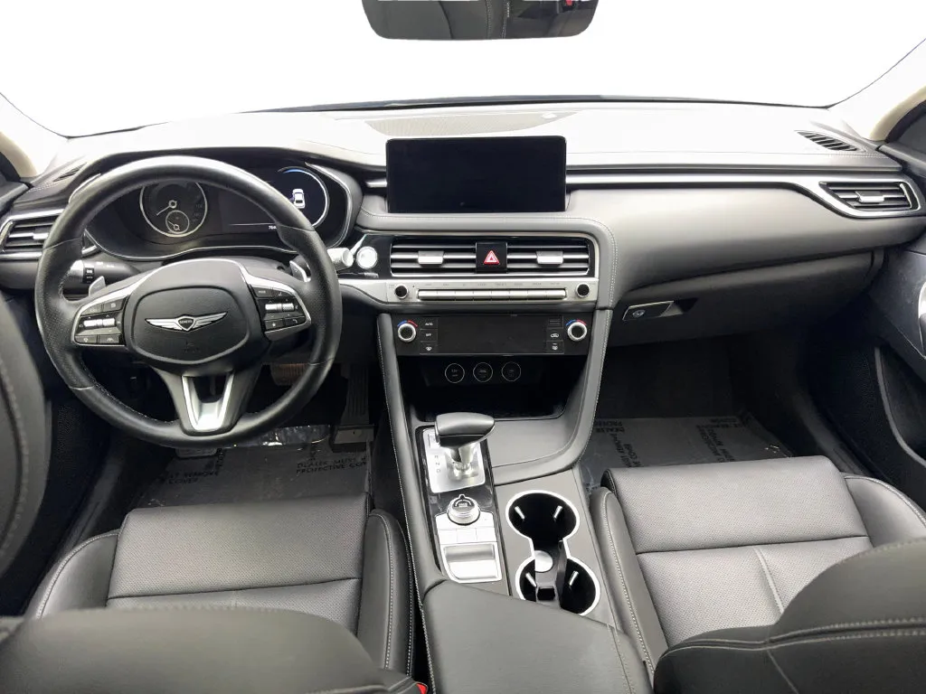 Genesis G70 photo 53