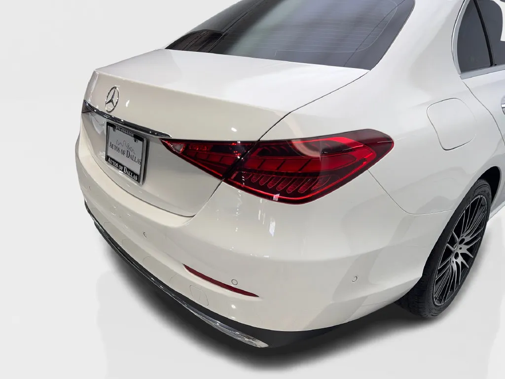 Mercedes-Benz C-Class photo 20