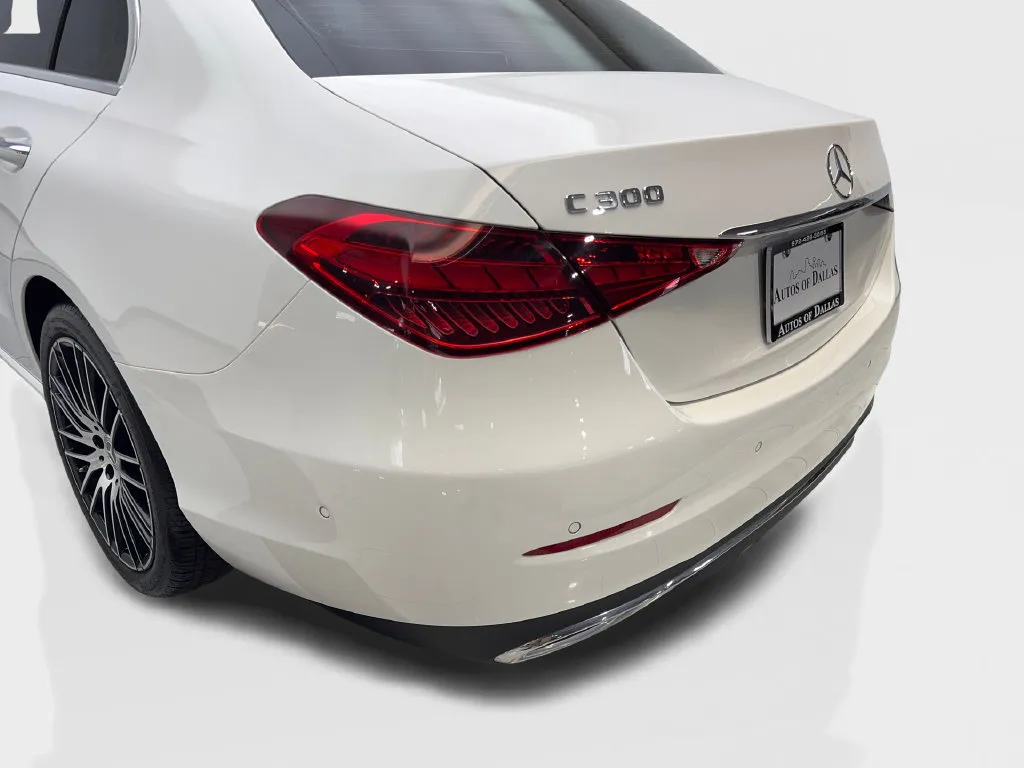 Mercedes-Benz C-Class photo 21